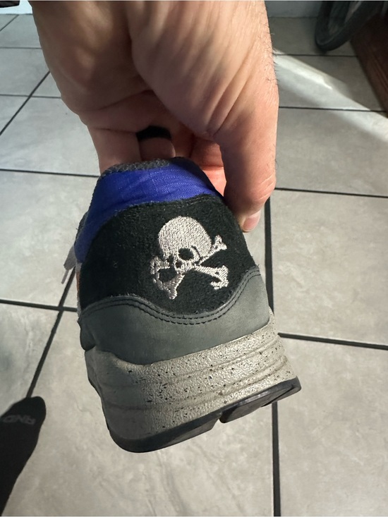 Nike Other - Nike Air Max 90 (Skull and Bones edition)